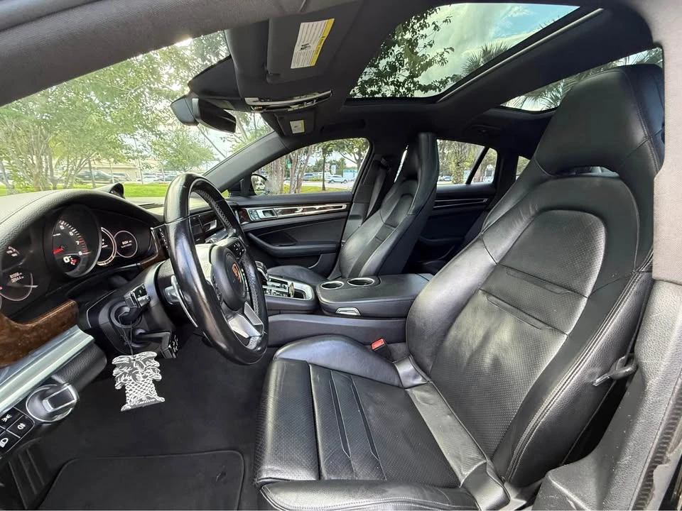 2017 Porsche 971 Panamera - Image 11 of 13