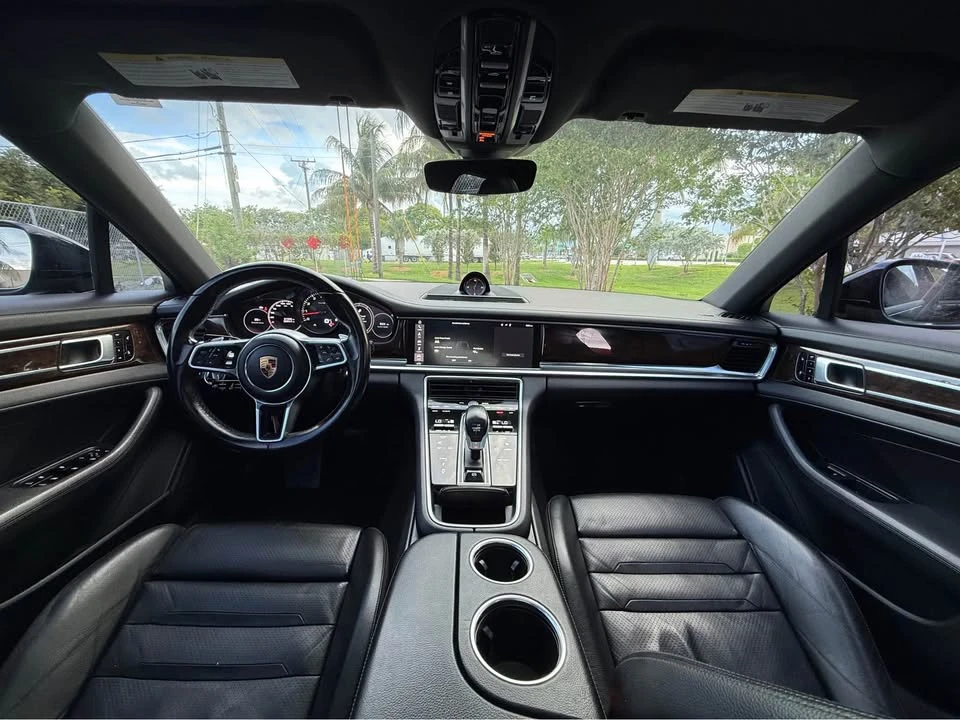 2017 Porsche 971 Panamera - Image 9 of 13