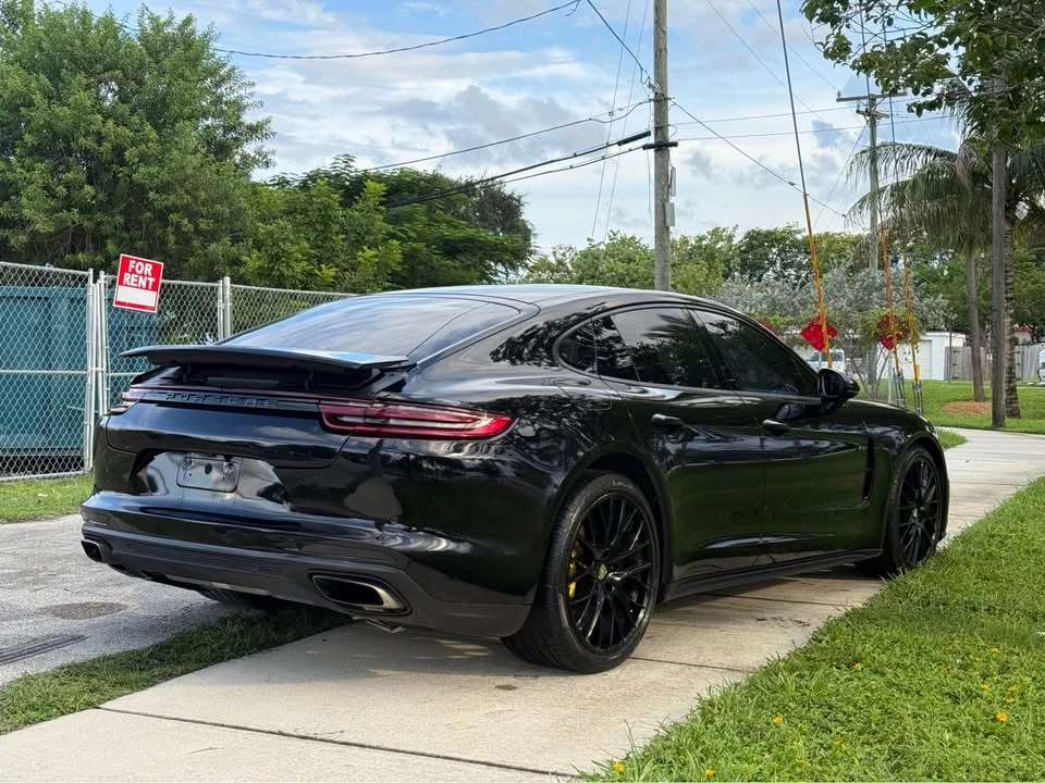 2017 Porsche 971 Panamera - Image 5 of 13