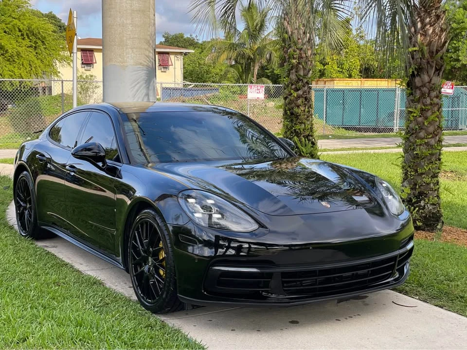 2017 Porsche 971 Panamera - Image 2 of 13