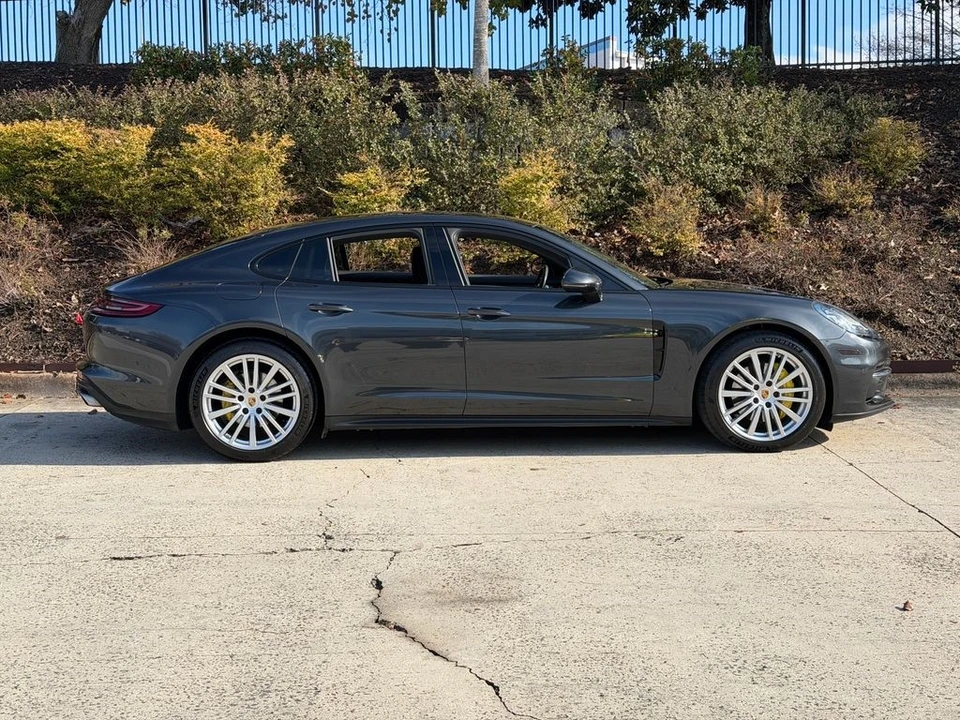 2017 Porsche 971 Panamera - Image 2 of 21