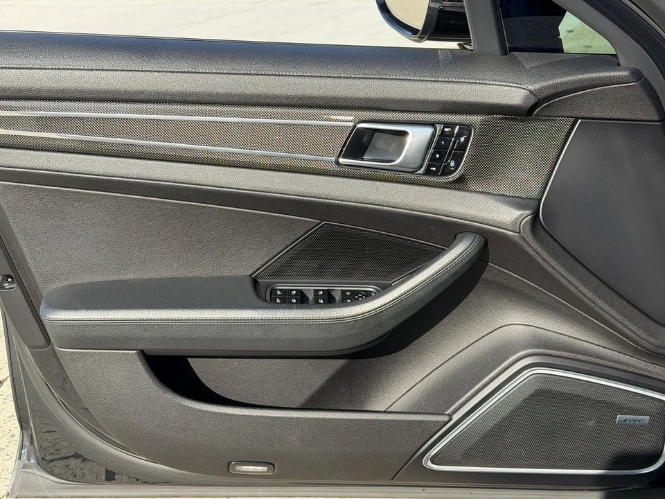 2017 Porsche 971 Panamera - Image 14 of 21