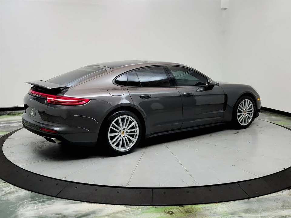 2017 Porsche 971 Panamera - Image 5 of 21