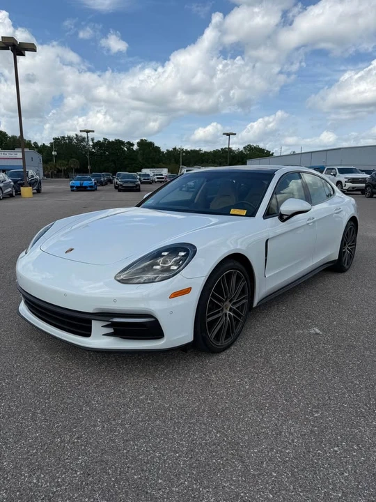 2017 Porsche 971 Panamera - Image 3 of 12