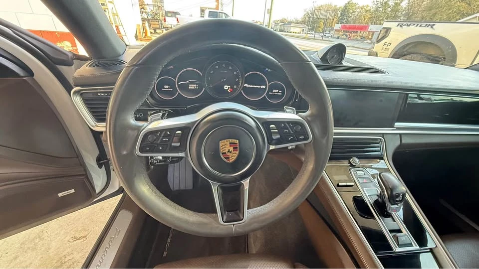 2017 Porsche 971 Panamera 4S - Image 7 of 16