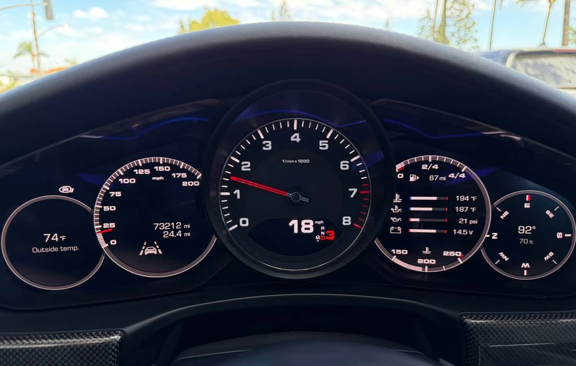 2017 Porsche 971 Panamera 4S - Image 6 of 17
