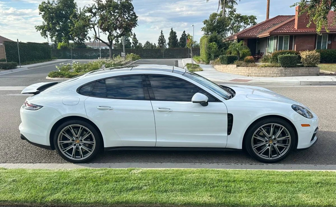 2017 Porsche 971 Panamera 4S - Image 12 of 17