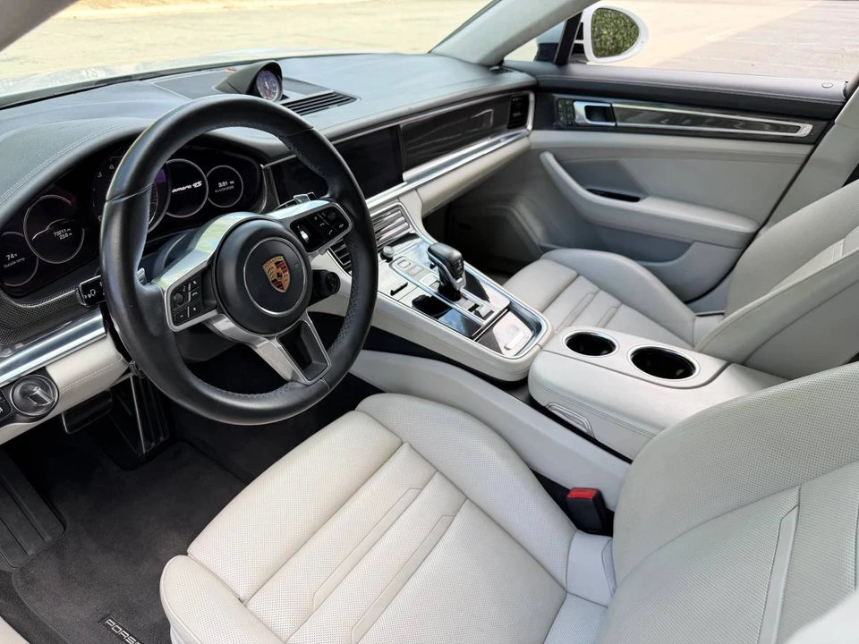2017 Porsche 971 Panamera 4S - Image 3 of 17