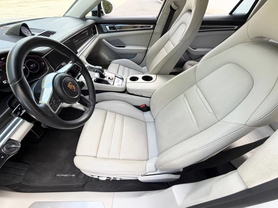 2017 Porsche 971 Panamera 4S - Image 17 of 17