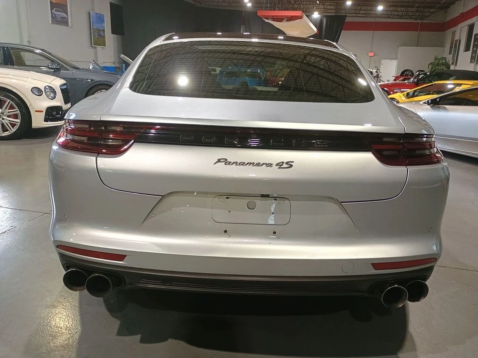 2017 Porsche 971 Panamera 4S - Image 4 of 12