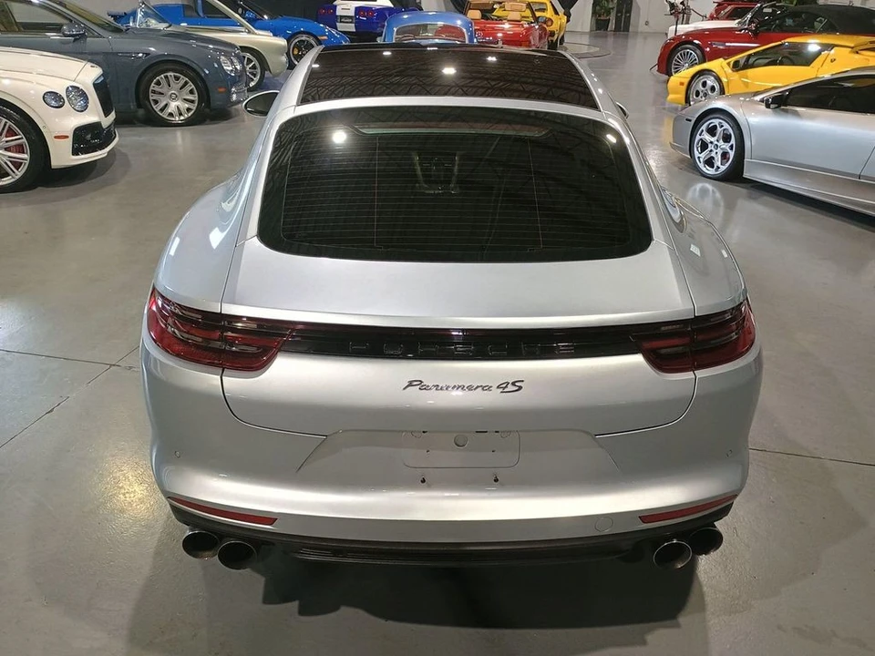 2017 Porsche 971 Panamera 4S - Image 5 of 12