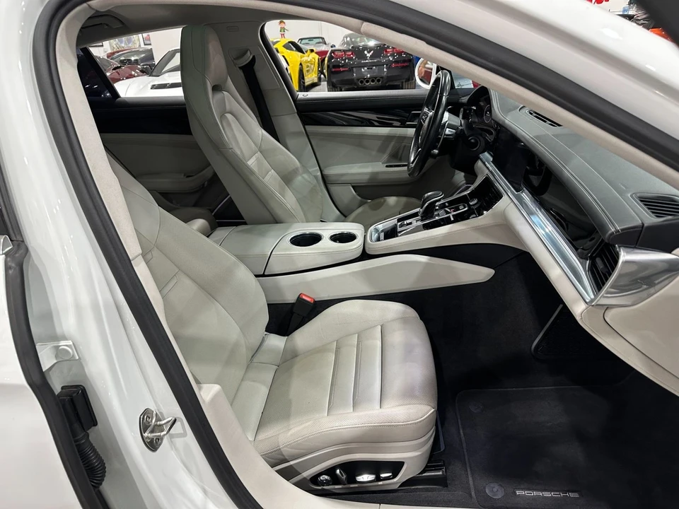 2017 Porsche 970 Panamera 4S - Image 16 of 21