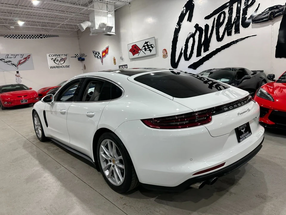 2017 Porsche 970 Panamera 4S - Image 4 of 21