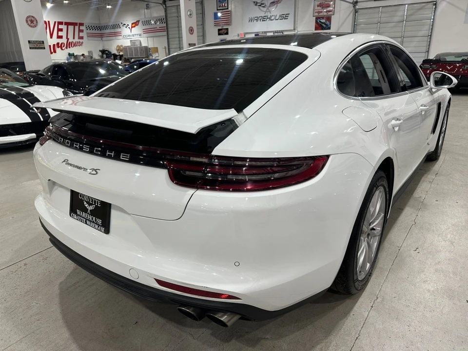 2017 Porsche 971 Panamera S - Image 7 of 11