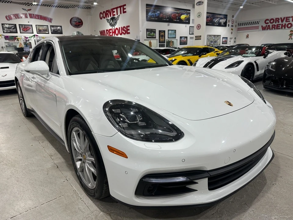 2017 Porsche 971 Panamera S - Image 5 of 11