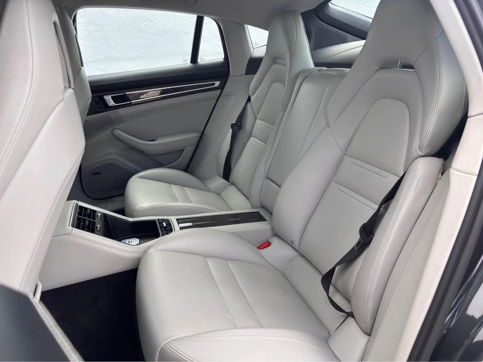 2017 Porsche 971 Panamera 4S - Image 8 of 10