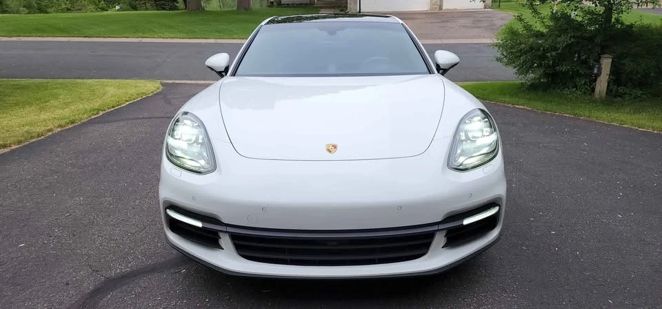 2017 Porsche 970 Panamera 4S - Image 7 of 10