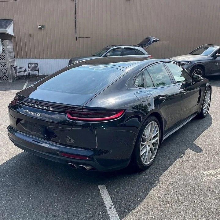 2017 Porsche 971 Panamera 4S - Image 4 of 8