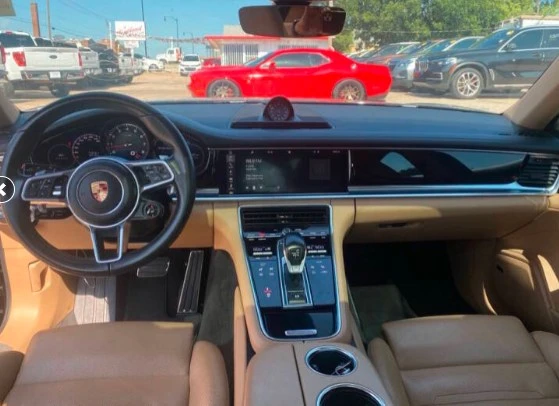 2017 Porsche 971 Panamera 4S - Image 8 of 12