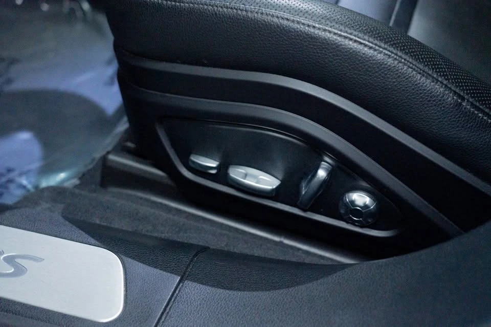 2017 Porsche 971 Panamera 4S - Image 20 of 20