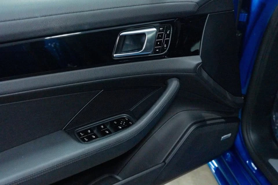 2017 Porsche 971 Panamera 4S - Image 17 of 20