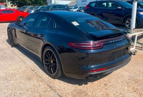 2017 Porsche 971 Panamera 4S - Image 6 of 12