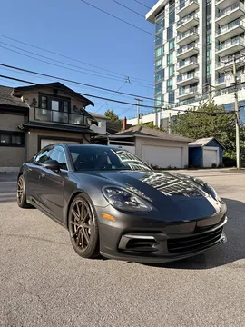 2017 Porsche Panamera 4S