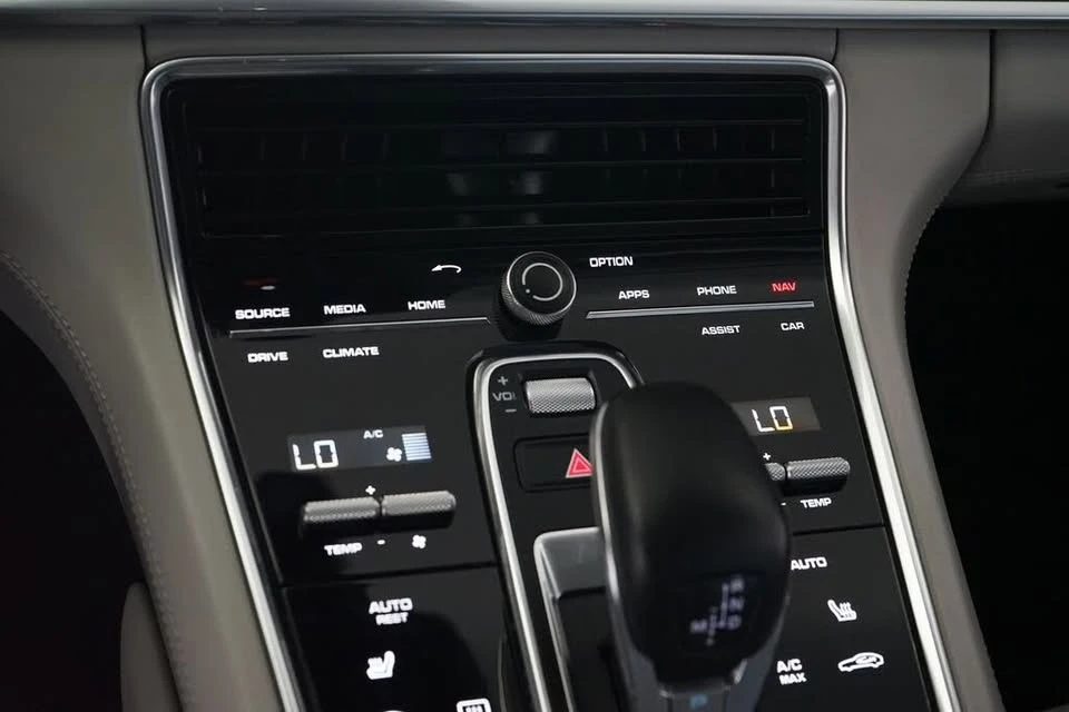 2017 Porsche 971 Panamera 4S - Image 10 of 20