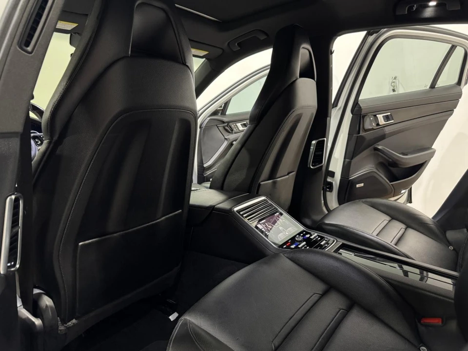 2017 Porsche 971 Panamera 4S - Image 18 of 21