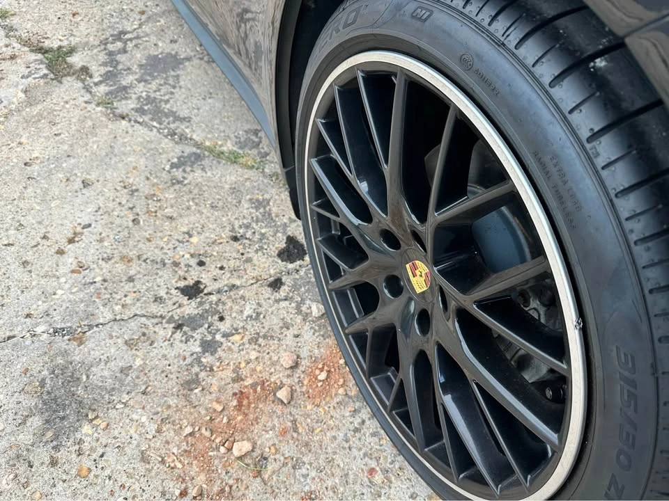 2017 Porsche 971 Panamera 4S - Image 7 of 15