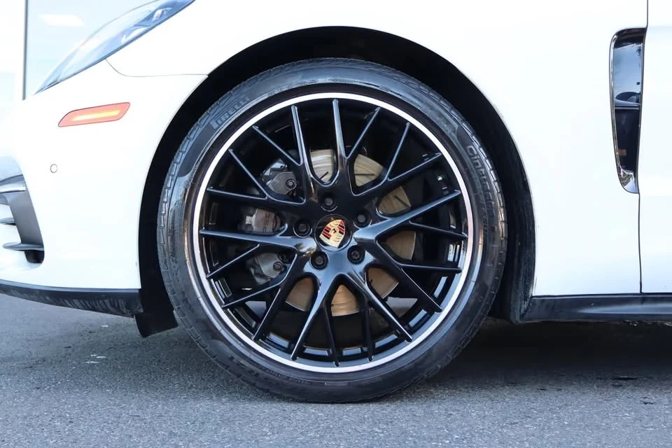 2017 Porsche 971 Panamera 4S - Image 9 of 20