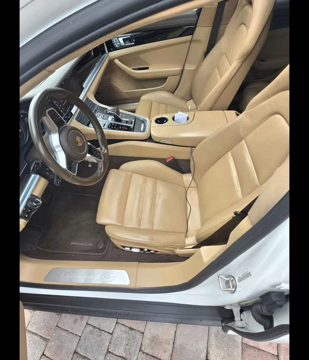 2017 Porsche Panamera - Image 12 of 14