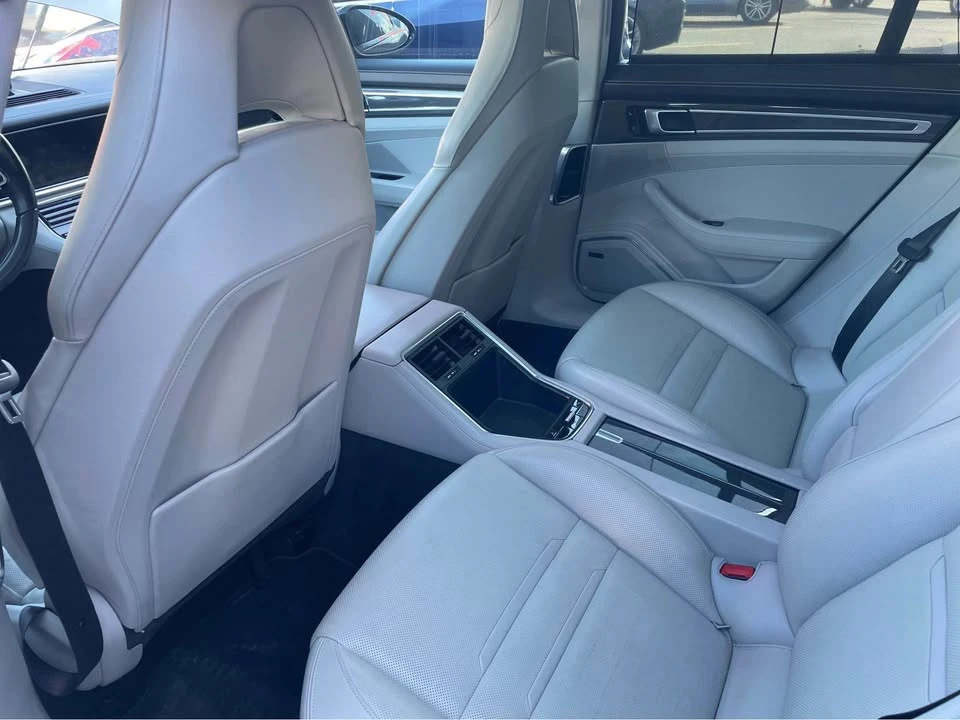 2017 Porsche 971 Panamera 4S - Image 3 of 3
