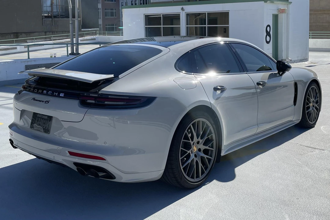 2017 Porsche 971 Panamera S - Image 4 of 8