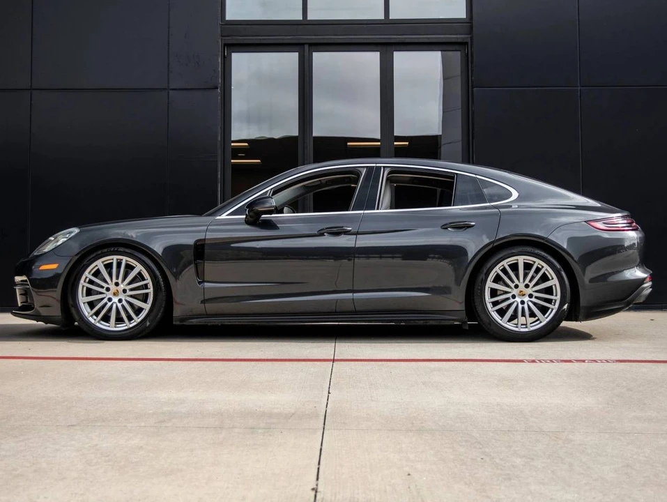2017 Porsche 971 Panamera 4S - Image 2 of 5