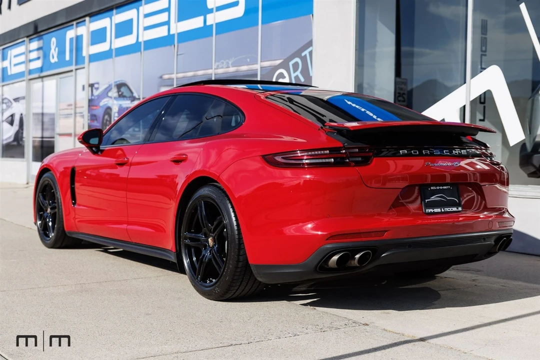 2017 Porsche 971 Panamera 4S - Image 4 of 31