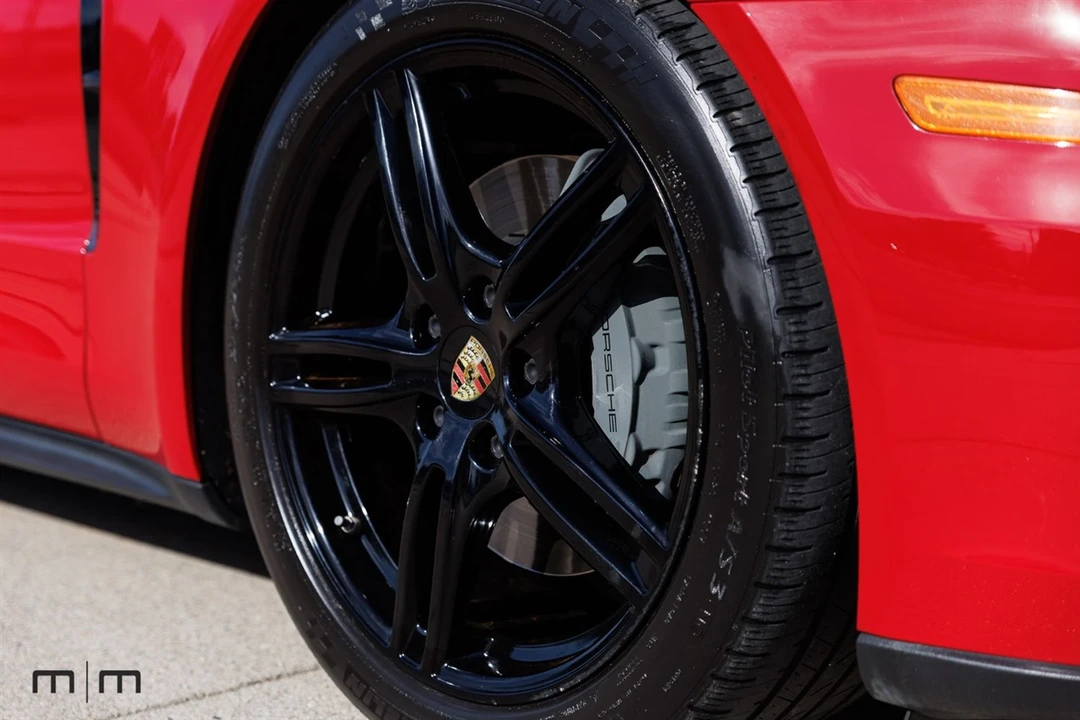 2017 Porsche 971 Panamera 4S - Image 19 of 31