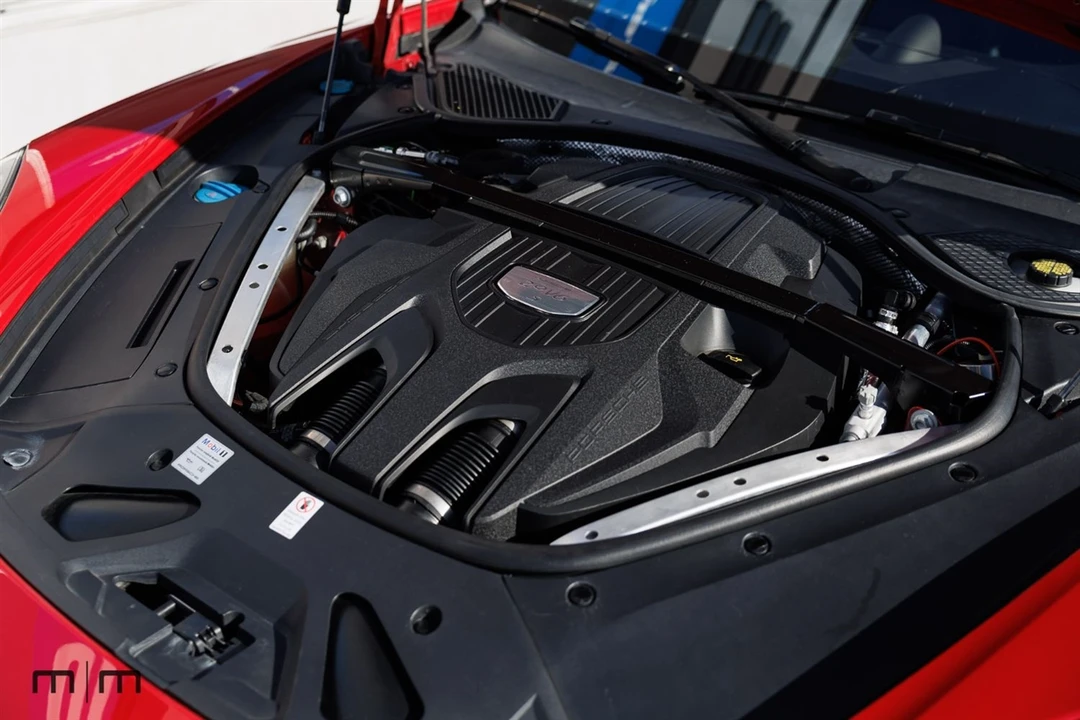 2017 Porsche 971 Panamera 4S - Image 24 of 31