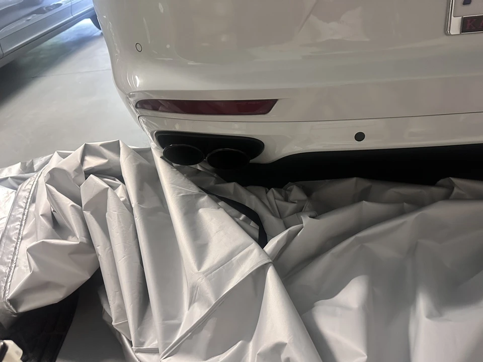 2017 Porsche 971 Panamera 4S - Image 4 of 11