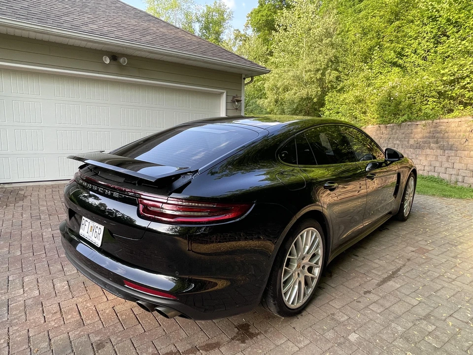 2017 Porsche 971 Panamera S - Image 7 of 31