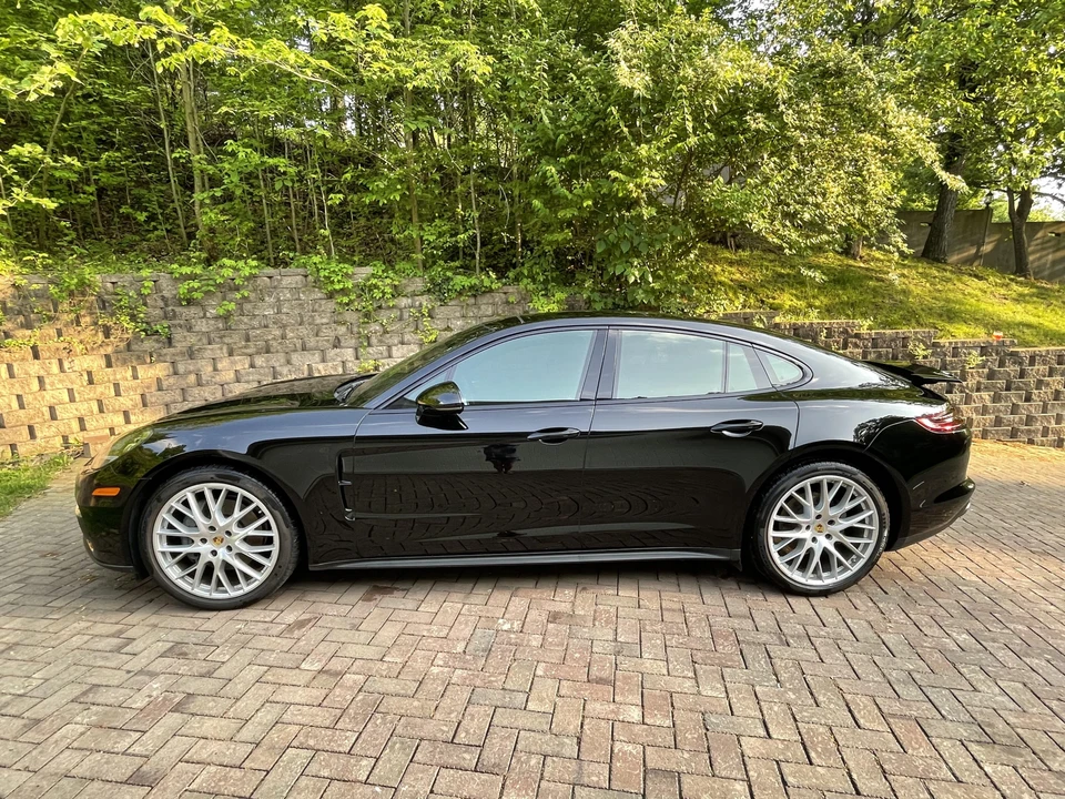 2017 Porsche 971 Panamera S - Image 6 of 31