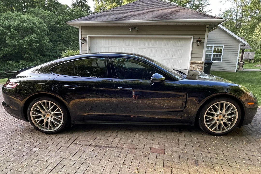 2017 Porsche 971 Panamera S - Image 3 of 31