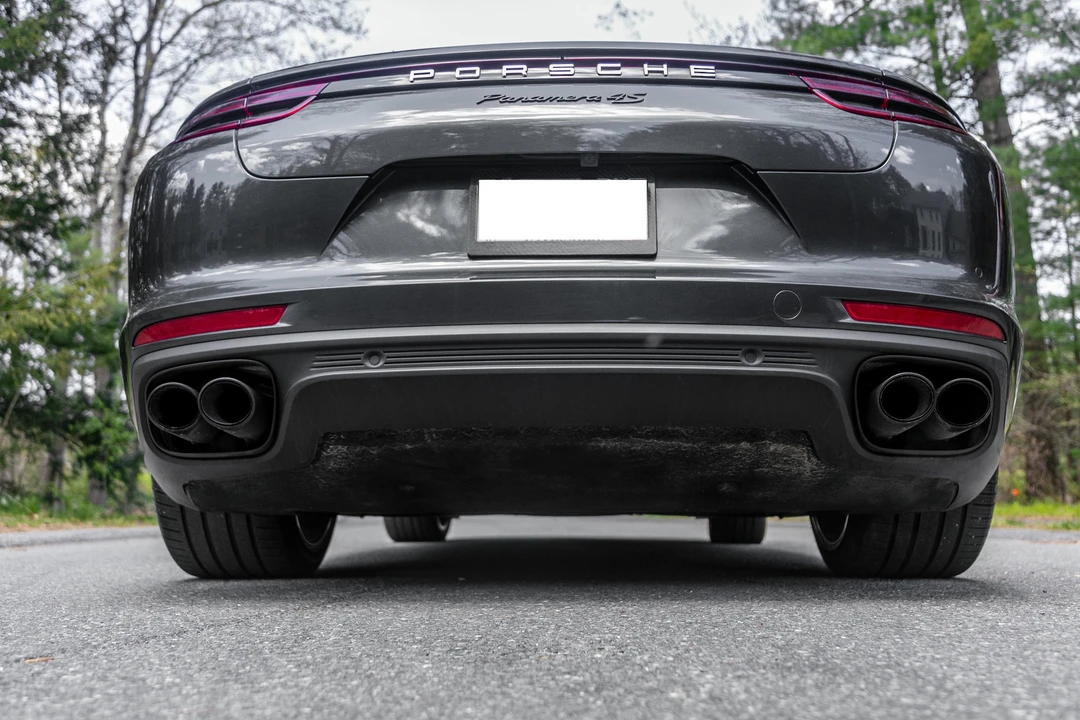 2017 Porsche 971 Panamera S - Image 19 of 31