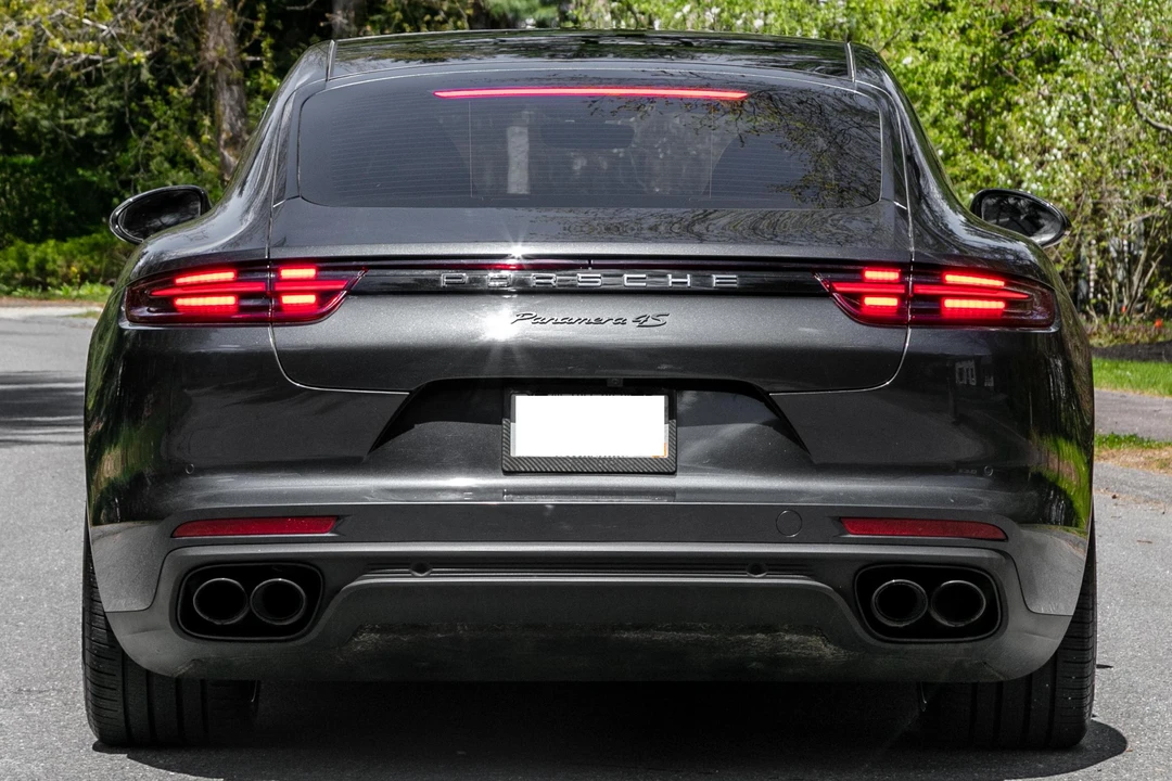 2017 Porsche 971 Panamera S - Image 5 of 31