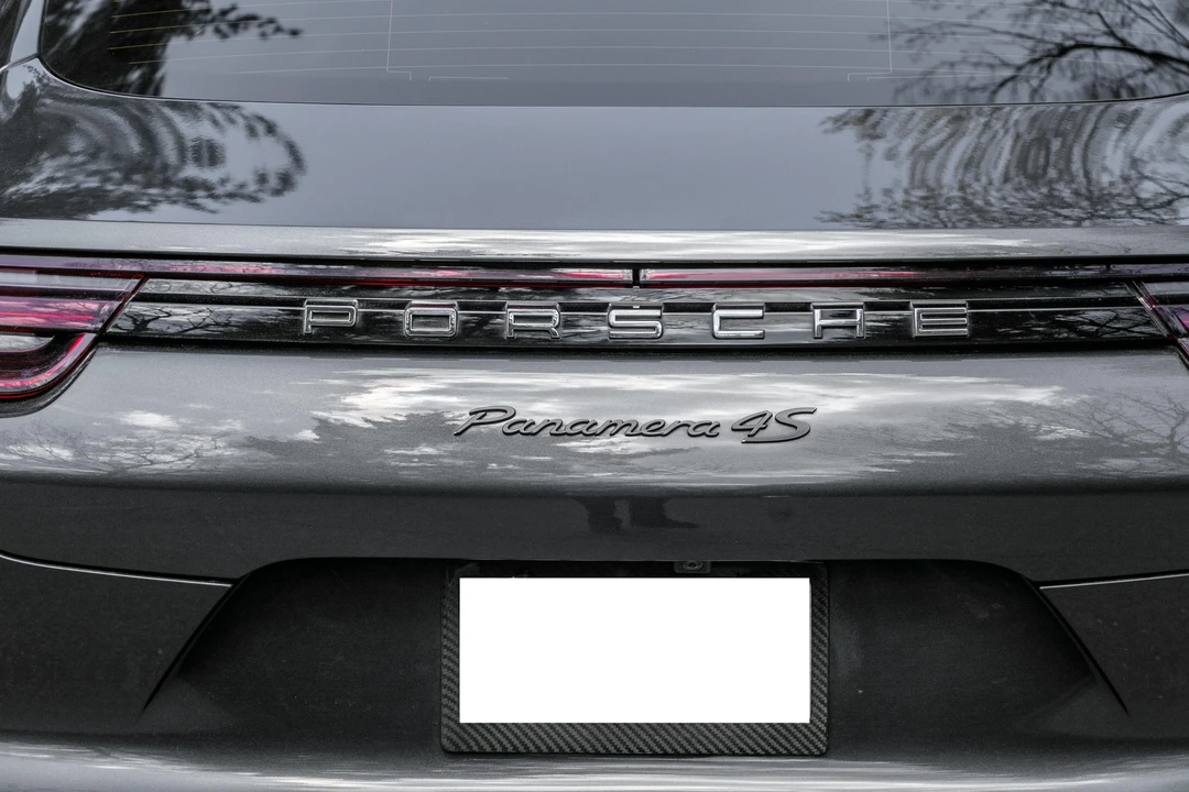 2017 Porsche 971 Panamera S - Image 22 of 31