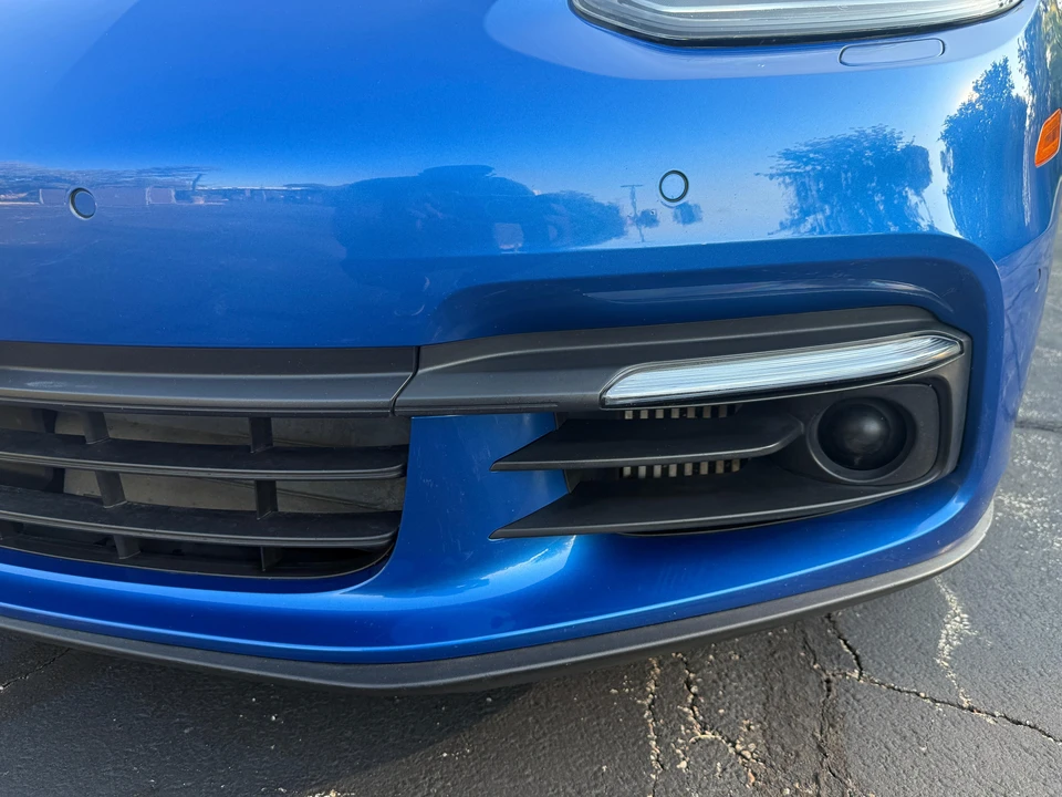 2017 Porsche 971 Panamera S - Image 16 of 31