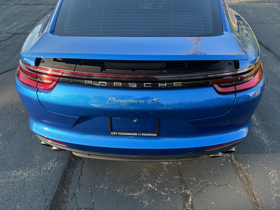 2017 Porsche 971 Panamera S - Image 25 of 31