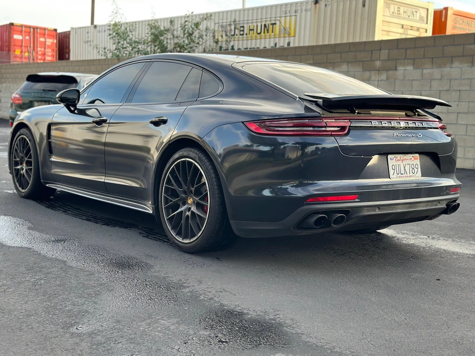 2017 Porsche 971 Panamera 4S - Image 9 of 31