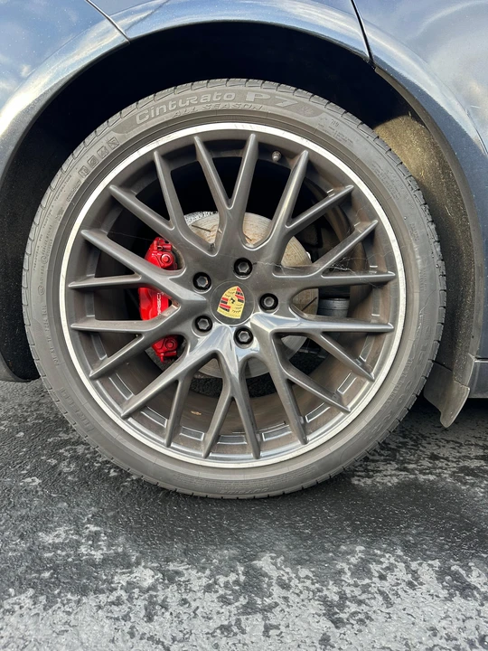 2017 Porsche 971 Panamera 4S - Image 26 of 31