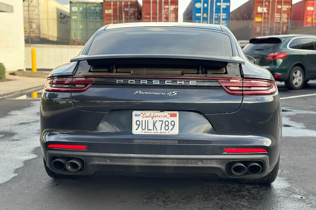 2017 Porsche 971 Panamera 4S - Image 5 of 31